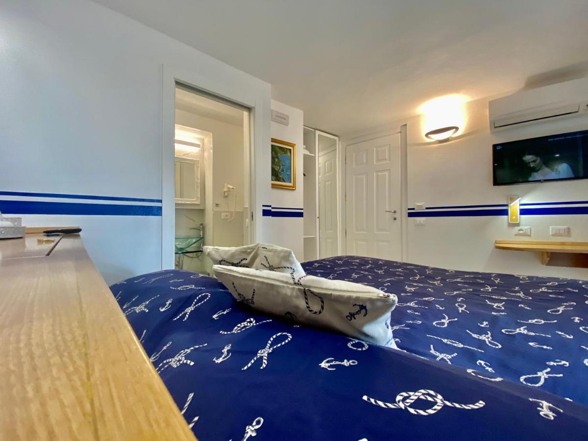 Giovanni Rooms Манарола Екстер'єр фото
