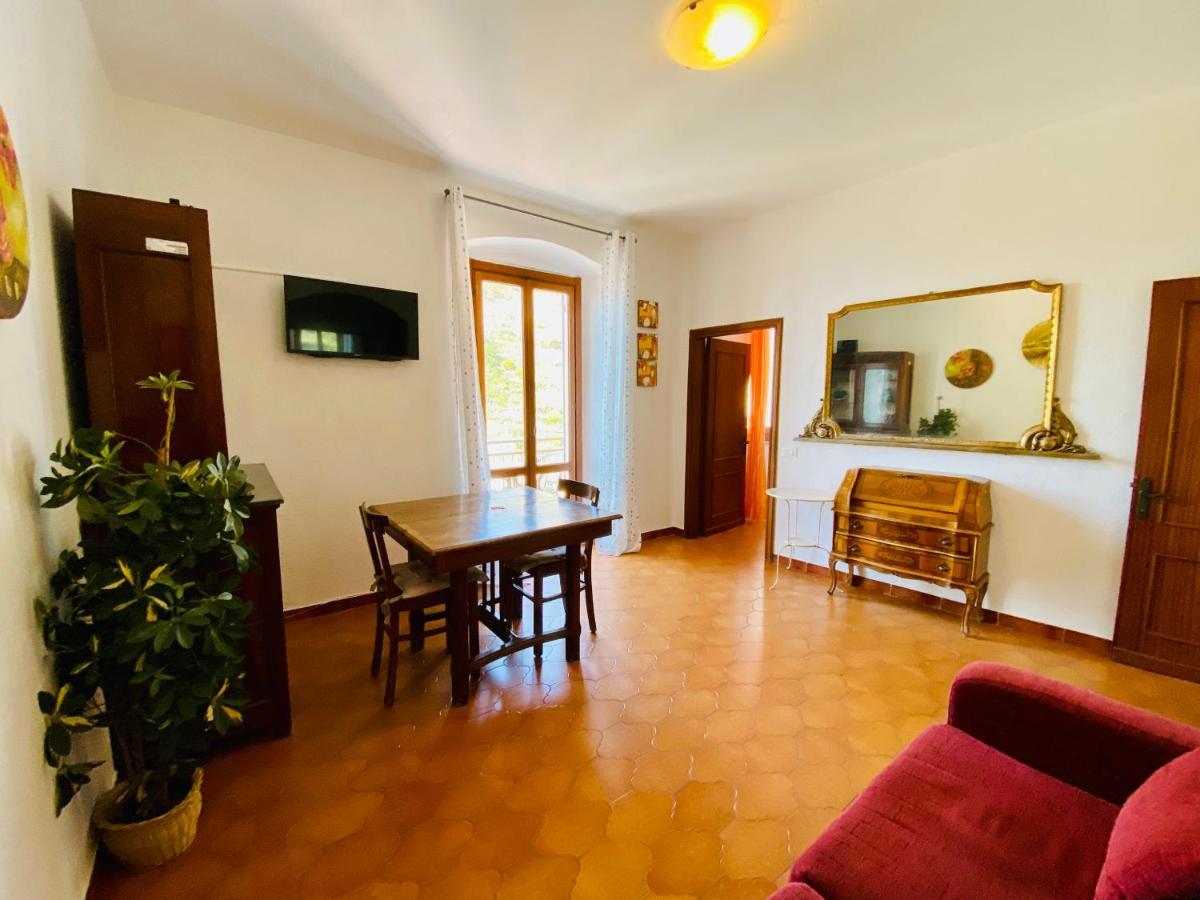 Giovanni Rooms Манарола Екстер'єр фото
